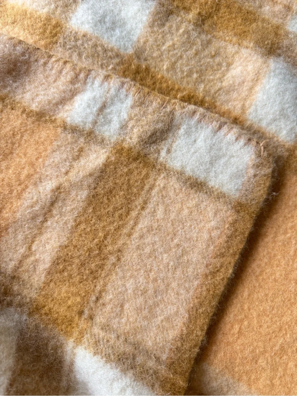 Invicta Australian Wool Plaid Throw Blanket Camel Cream Plaid Check 57x80 Queen